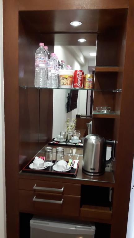 城市之星酒店 仰光 客房 照片